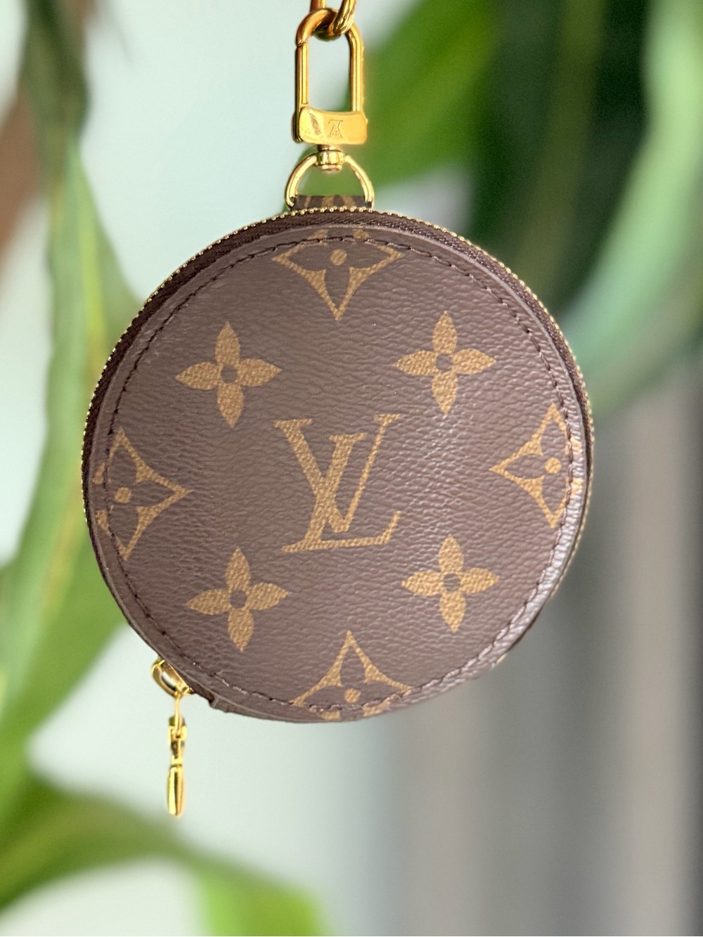 Louis Vuitton Brown Monogram Round Coin Pouch with Gold Hardware